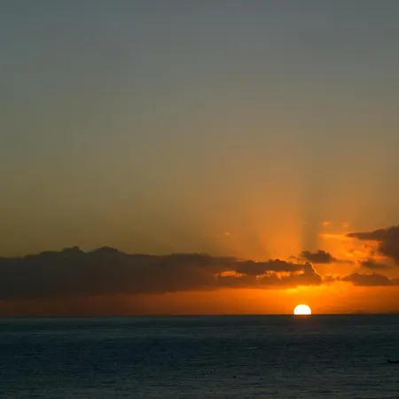 Con Vista Al Mar Appartamento
