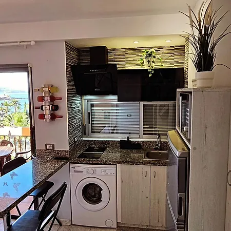 Apartmán Con Vista Al Mar *